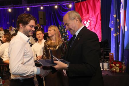 STOLETJE NAVDIHA 50. božično novoletni koncert Godbe Cerknica 22 Foto Ljubo Vukelič